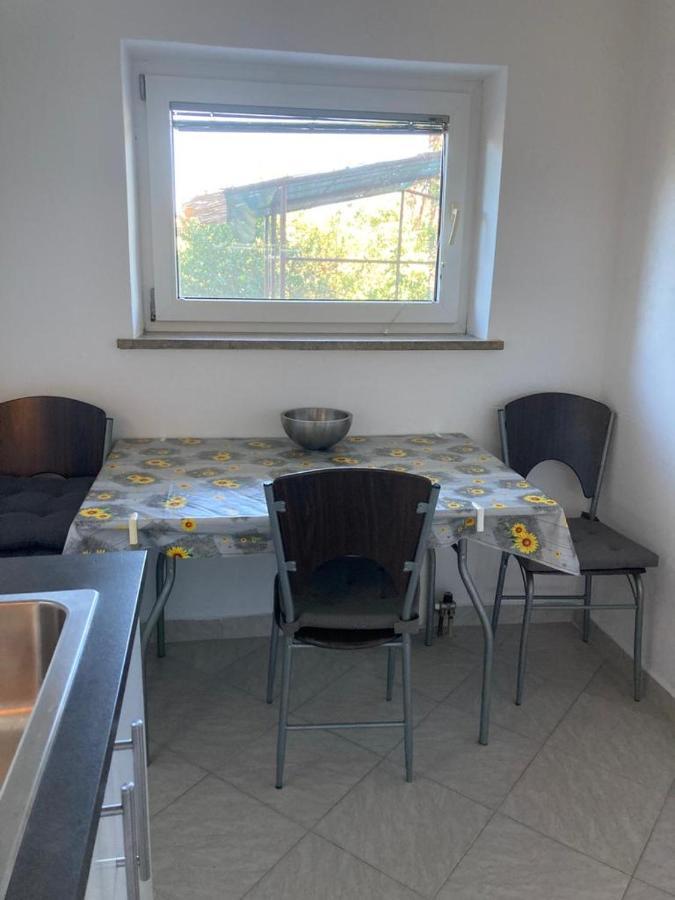 Apartma Mari Lejlighed Lucija Eksteriør billede